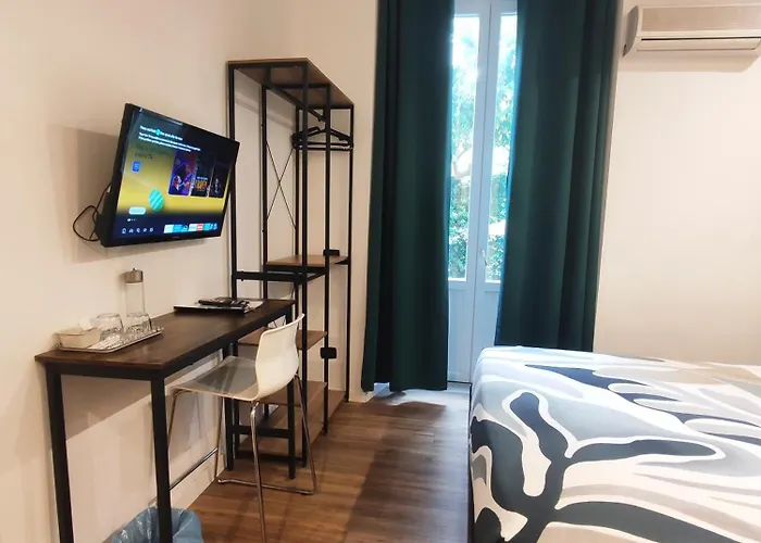 Chroma Italy - Chroma Deka 4*